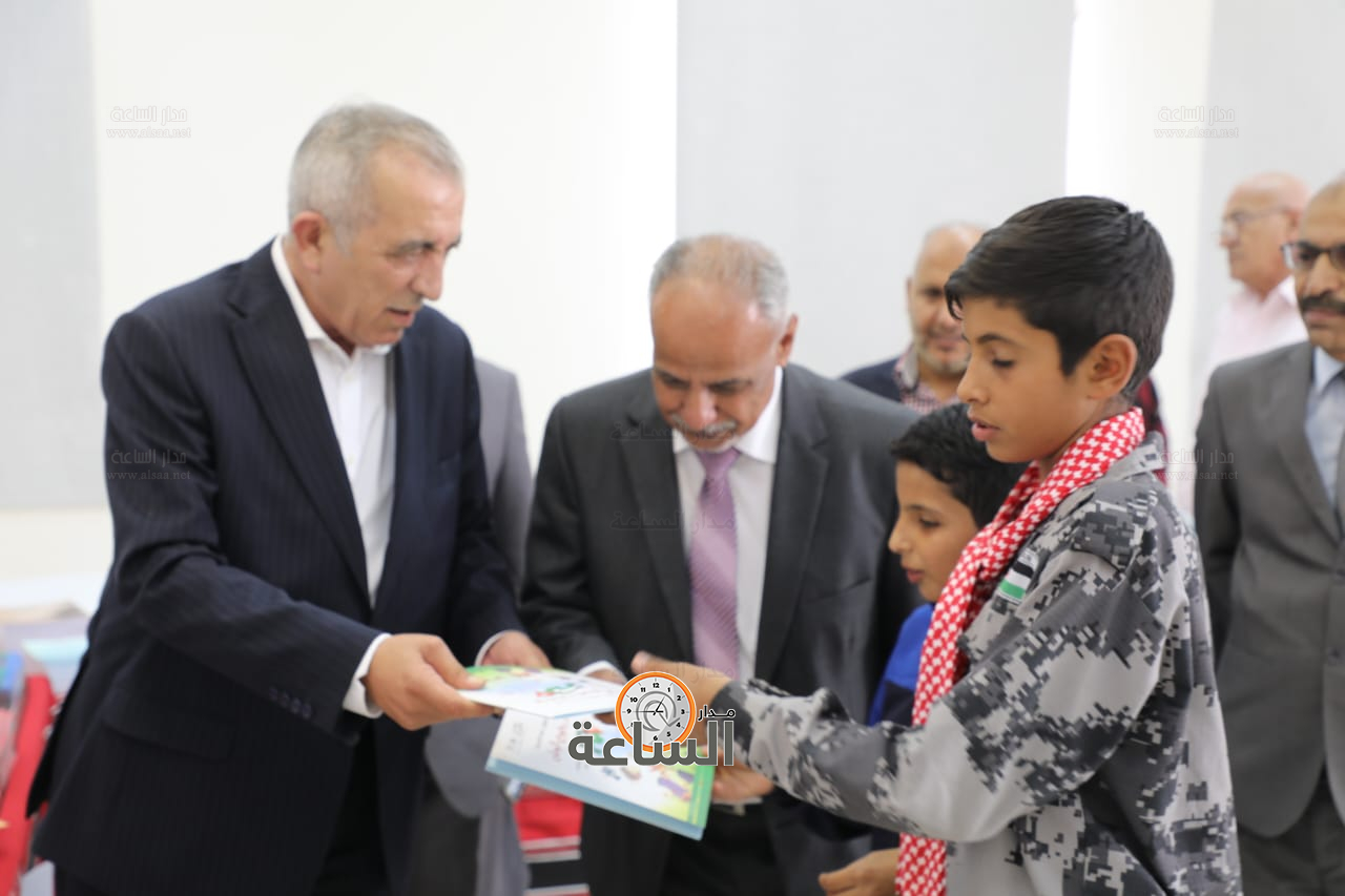 Madar Al-Saa Images 0.16798120680333162