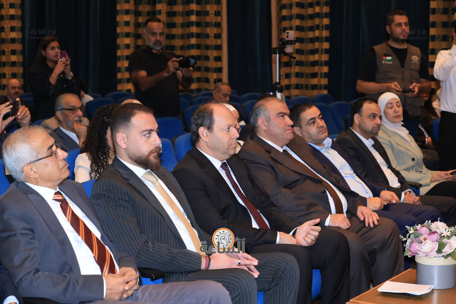 Madar Al-Saa Images 0.6962908155949743