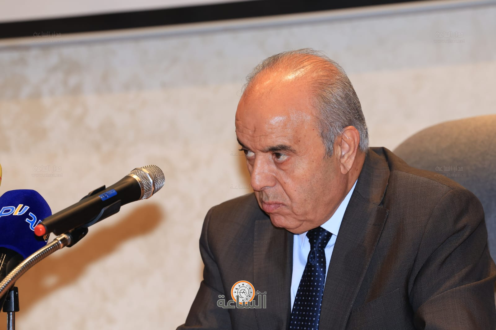 الدكتور عزمي محافظة