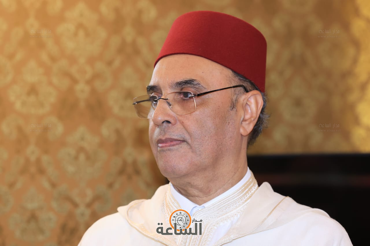 Madar Al-Saa Images 0.9961968953063196