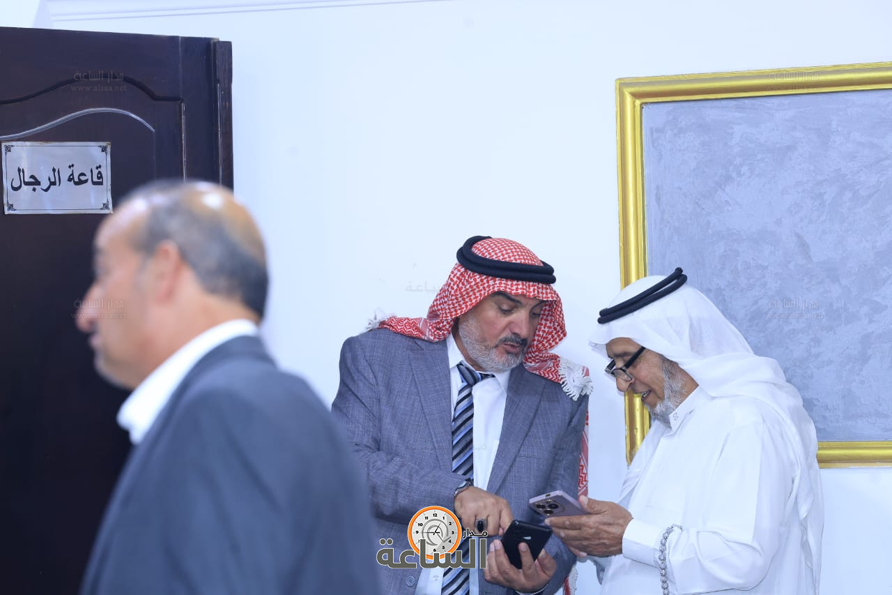 Madar Al-Saa Images 0.48166403953884107