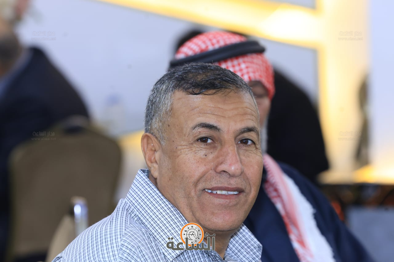 Madar Al-Saa Images 0.16561234888102727