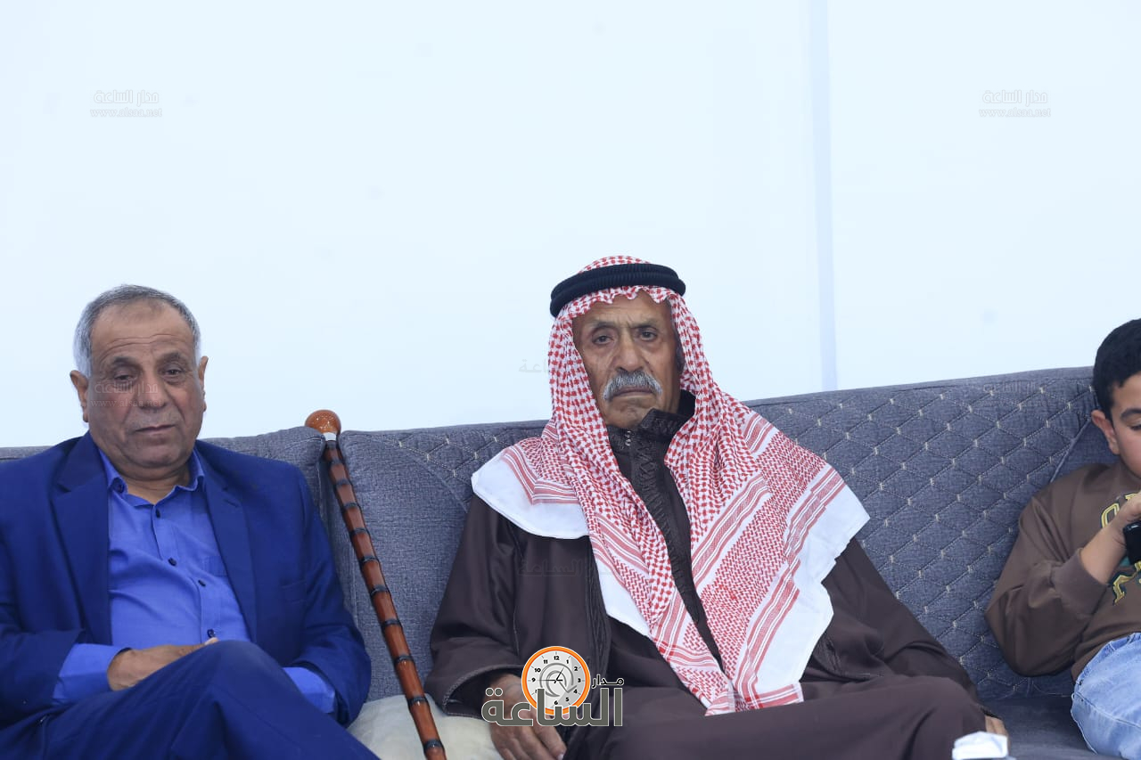 Madar Al-Saa Images 0.690356313137566