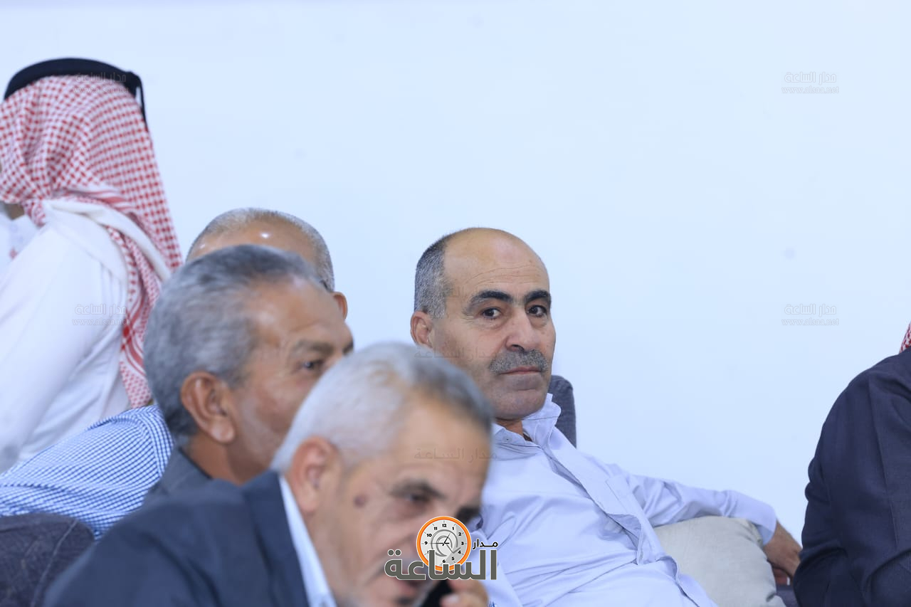 Madar Al-Saa Images 0.2134994312145313