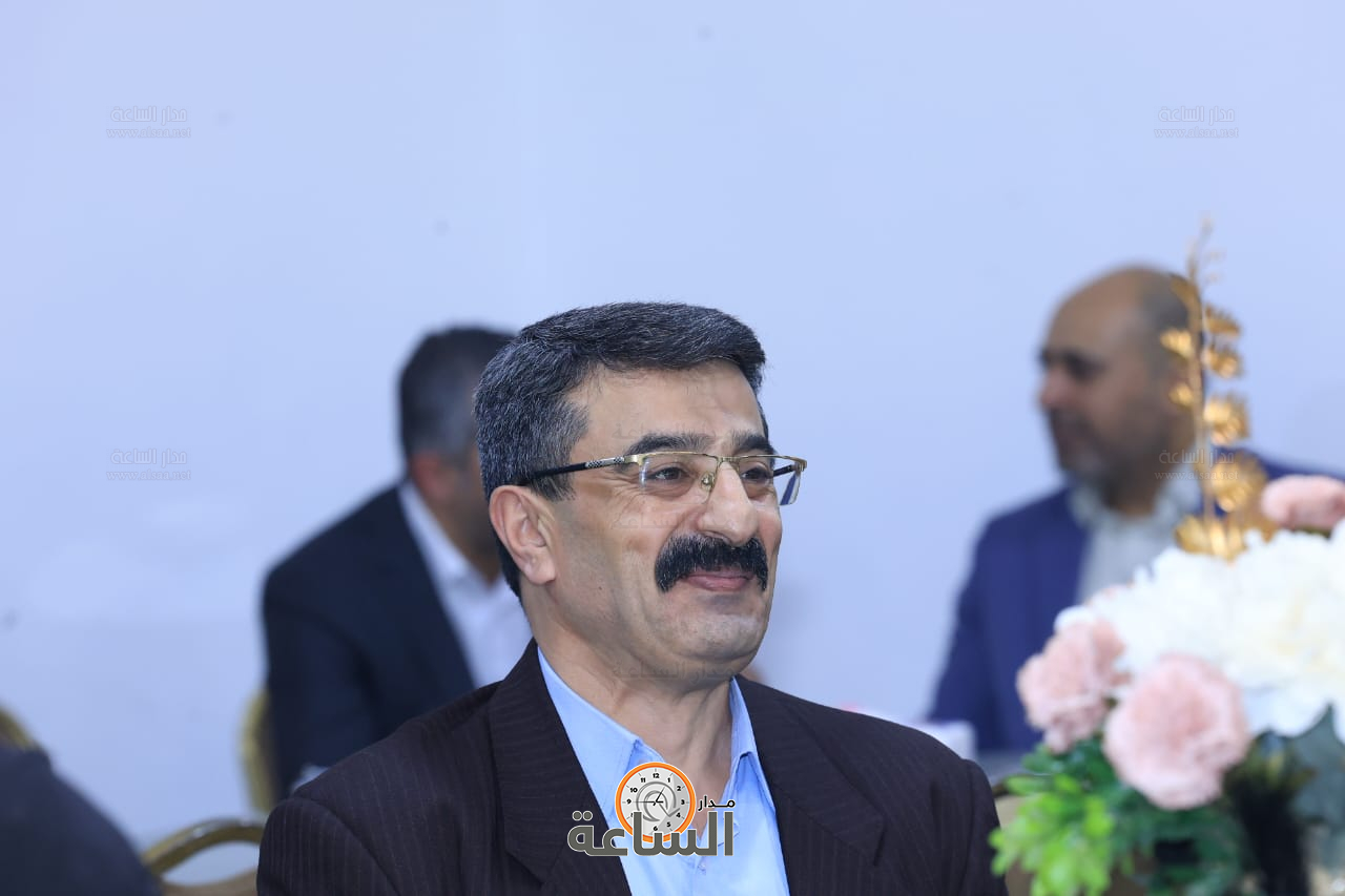 Madar Al-Saa Images 0.9521676277242382