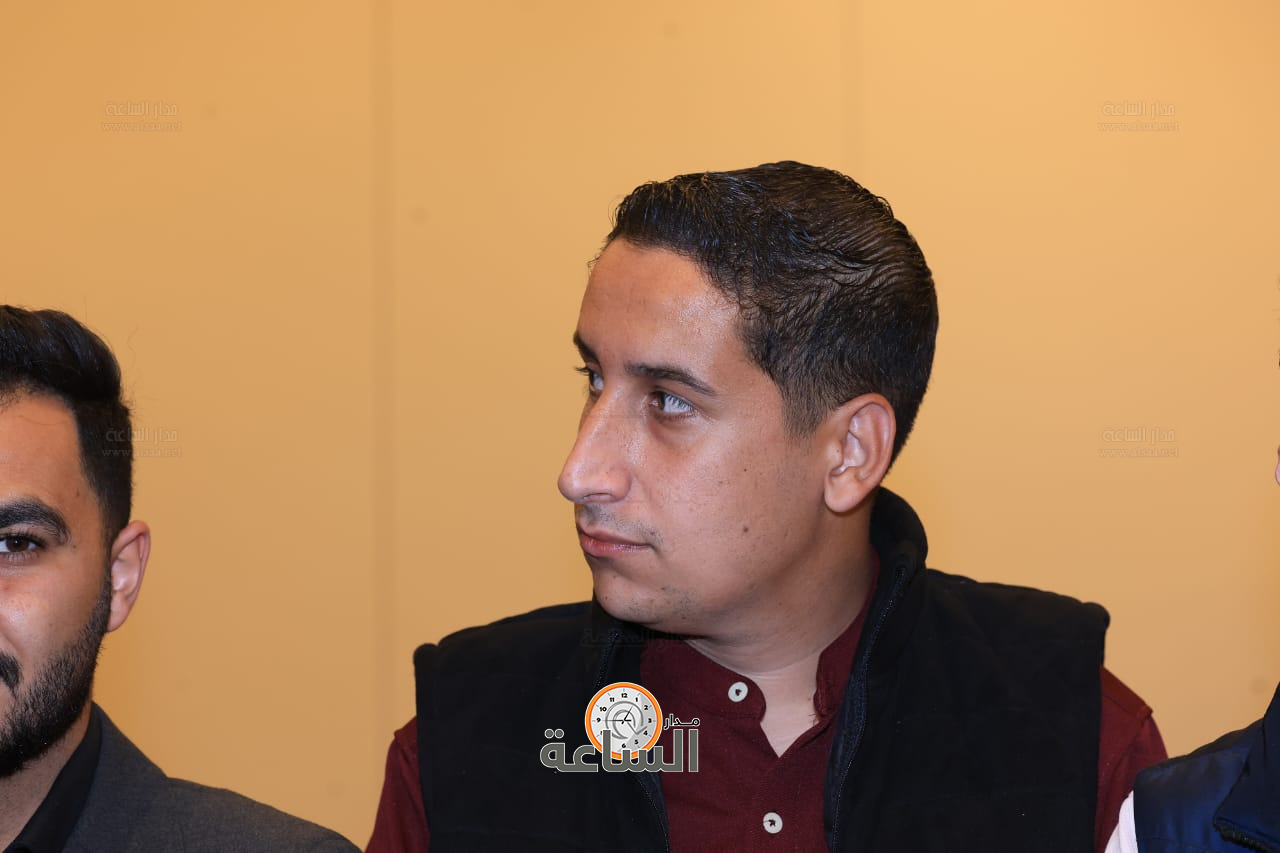 Madar Al-Saa Images 0.16322865581783774