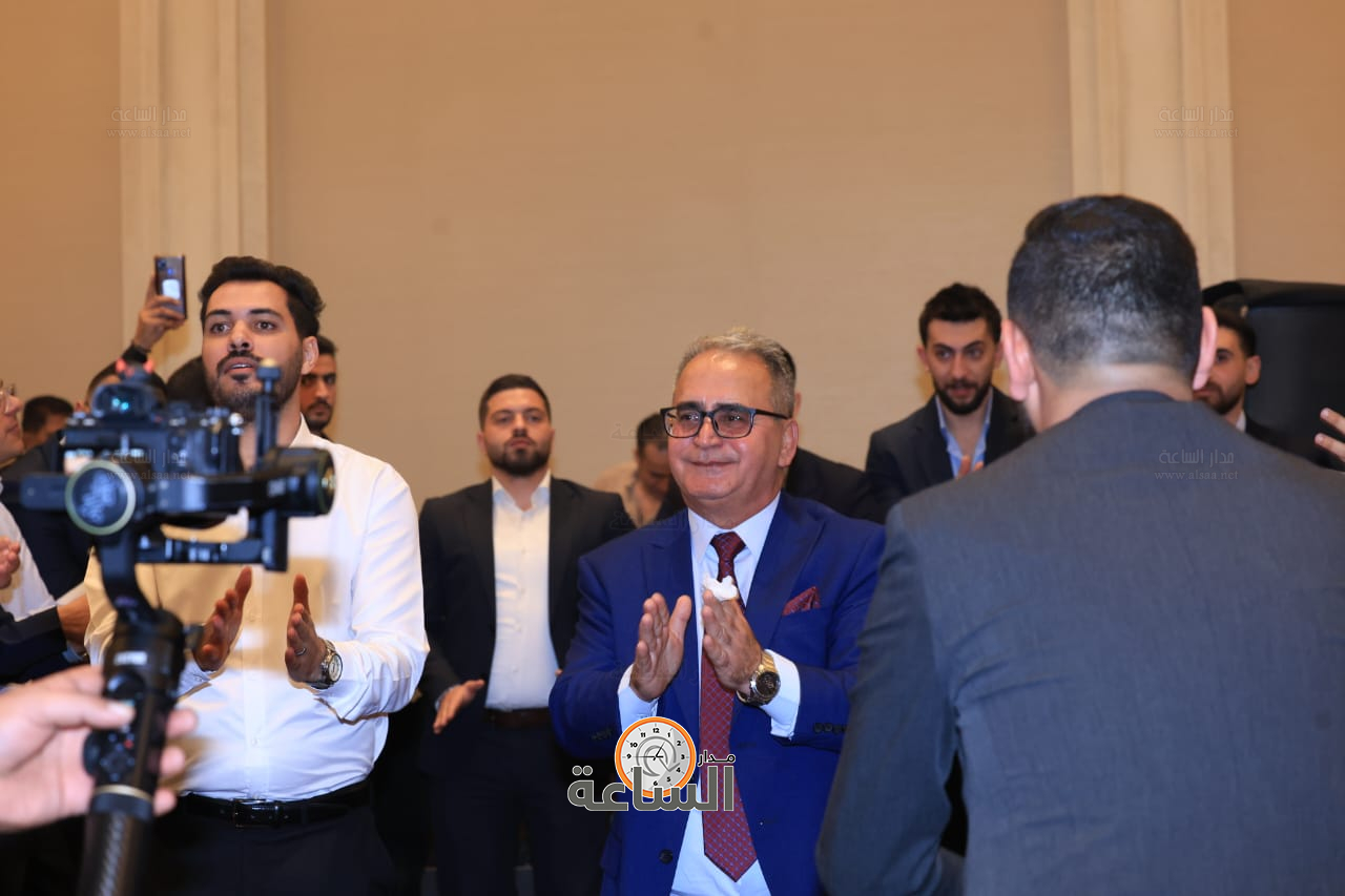 Madar Al-Saa Images 0.7778666154052297