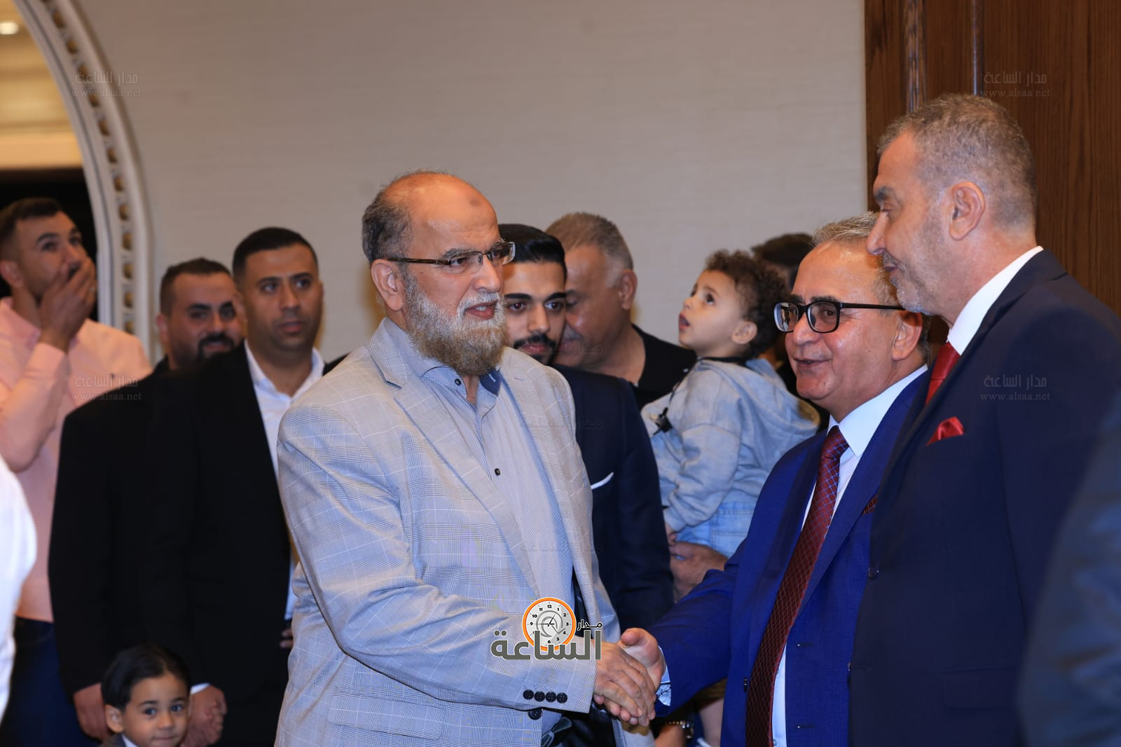 Madar Al-Saa Images 0.012940770601747809