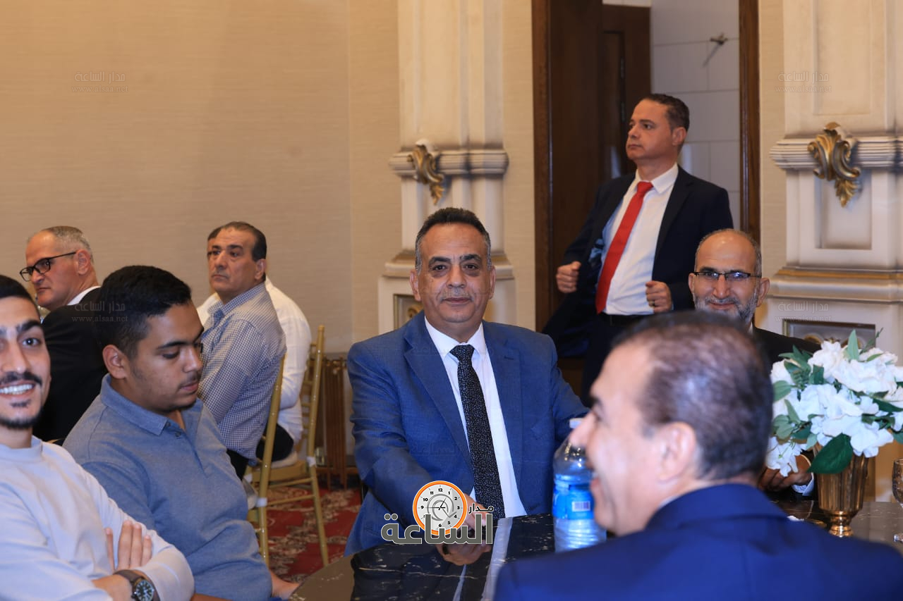 Madar Al-Saa Images 0.567471585880227