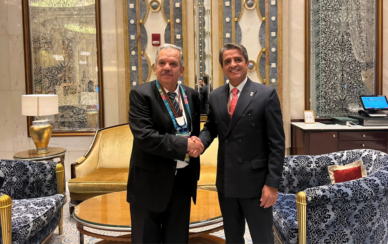 Madar Al-Saa Images 0.6198523461131747