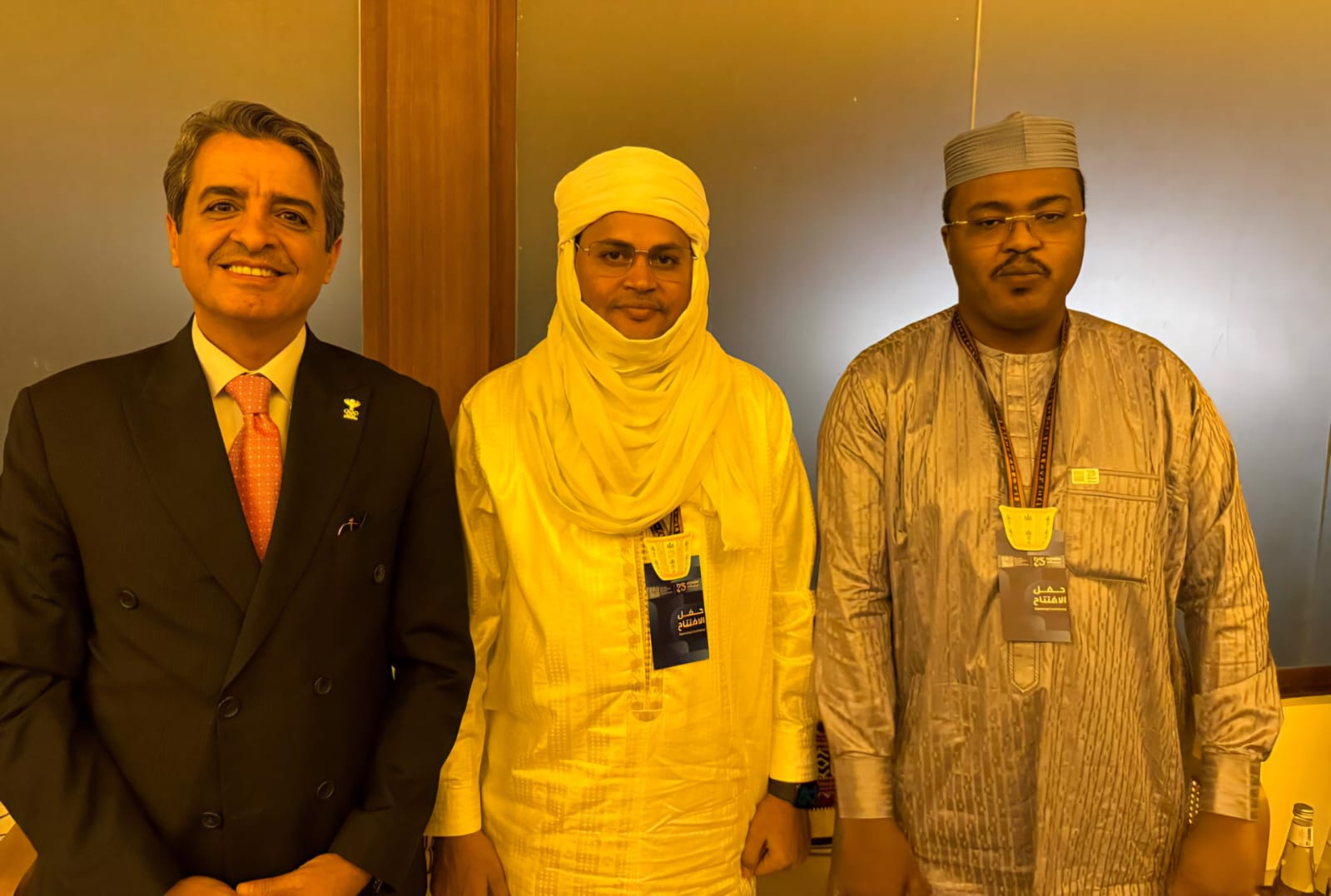 Madar Al-Saa Images 0.5431772439472725