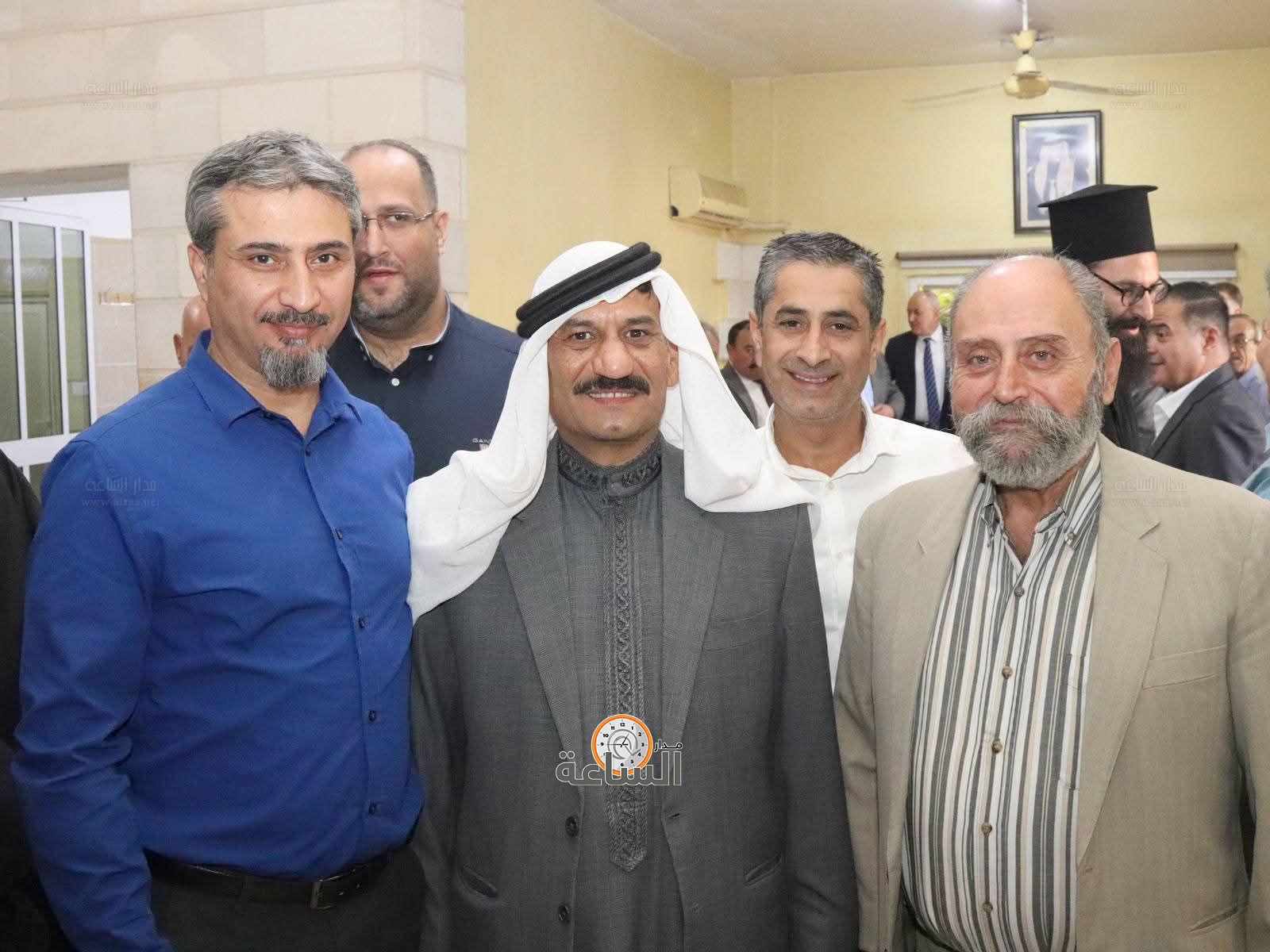 Madar Al-Saa Images 0.3885820613856047