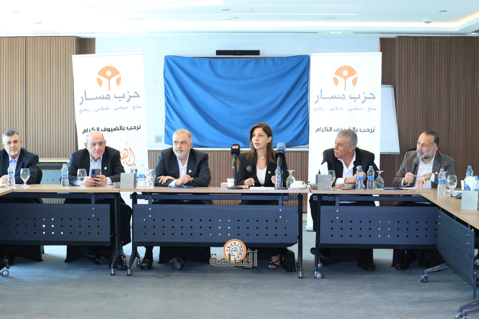 Madar Al-Saa Images 0.5749826764186078