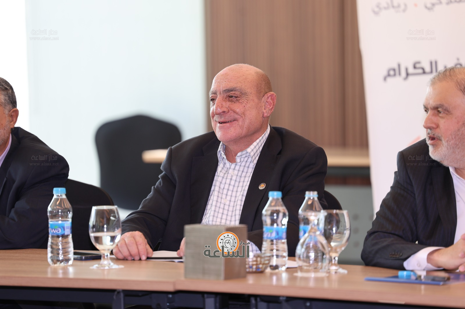 Madar Al-Saa Images 0.17248078531342248