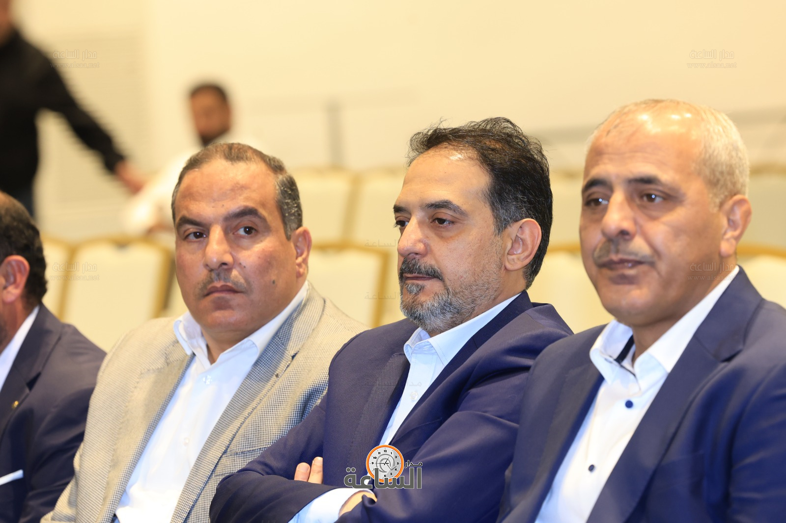 Madar Al-Saa Images 0.9354786913555598