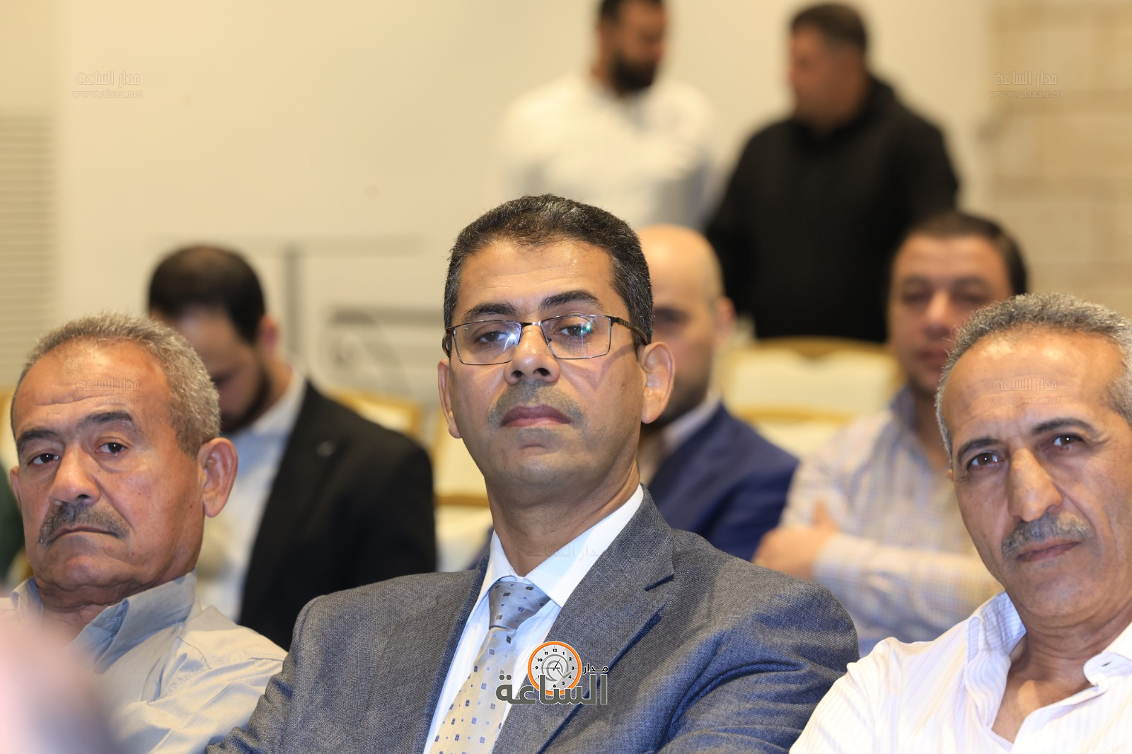 Madar Al-Saa Images 0.2597793353345673