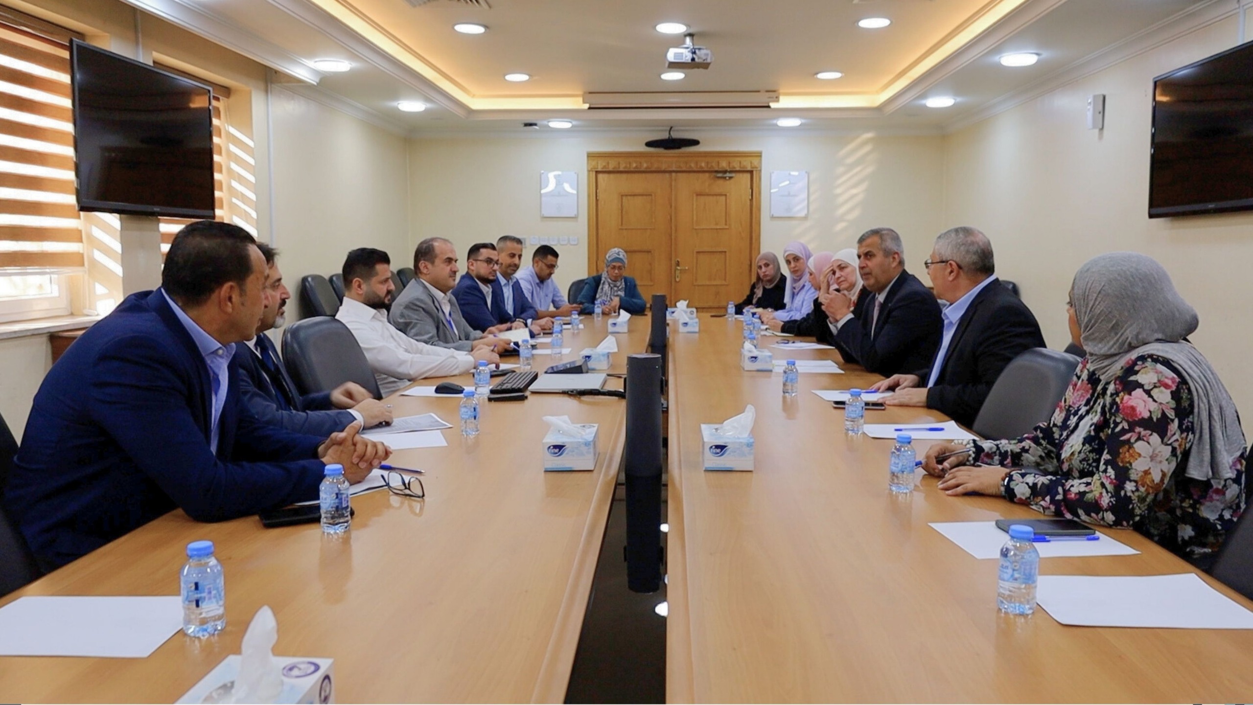 Madar Al-Saa Images 0.8544161893171632