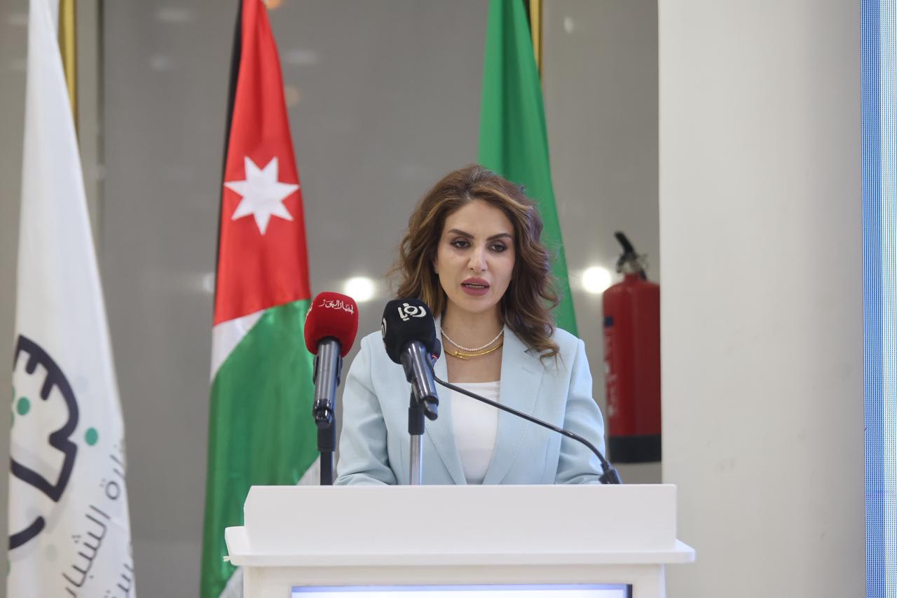 Madar Al-Saa Images 0.7635075867752886