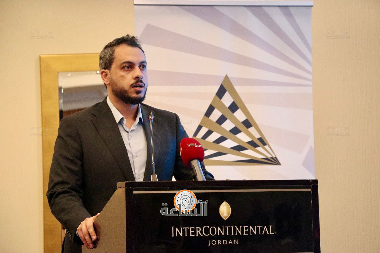 Madar Al-Saa Images 0.13557675243964684