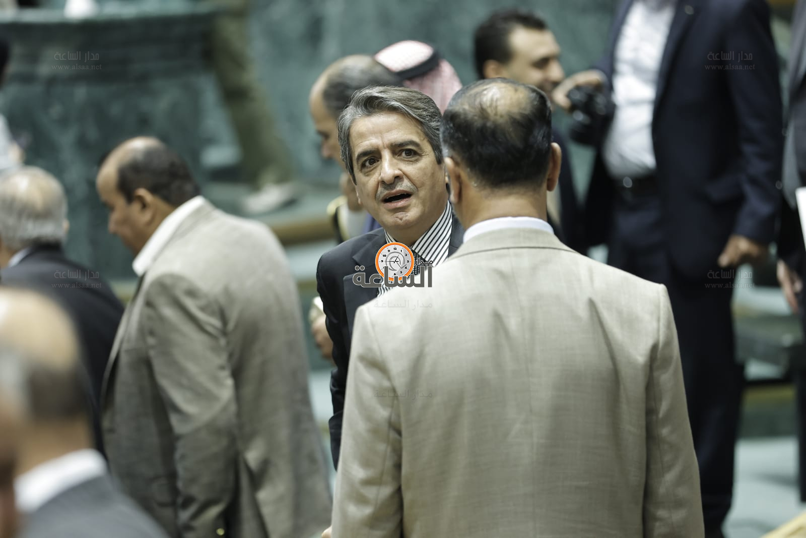 Madar Al-Saa Images 0.4482633519620043