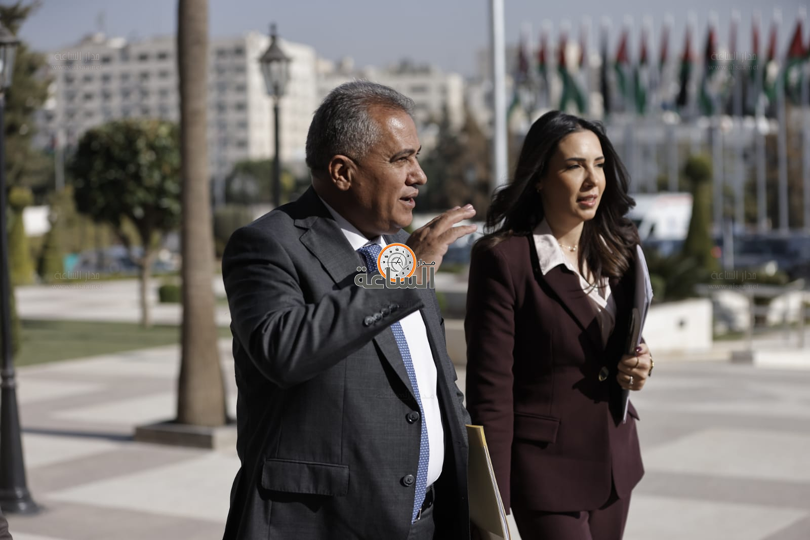 Madar Al-Saa Images 0.42029672632539516