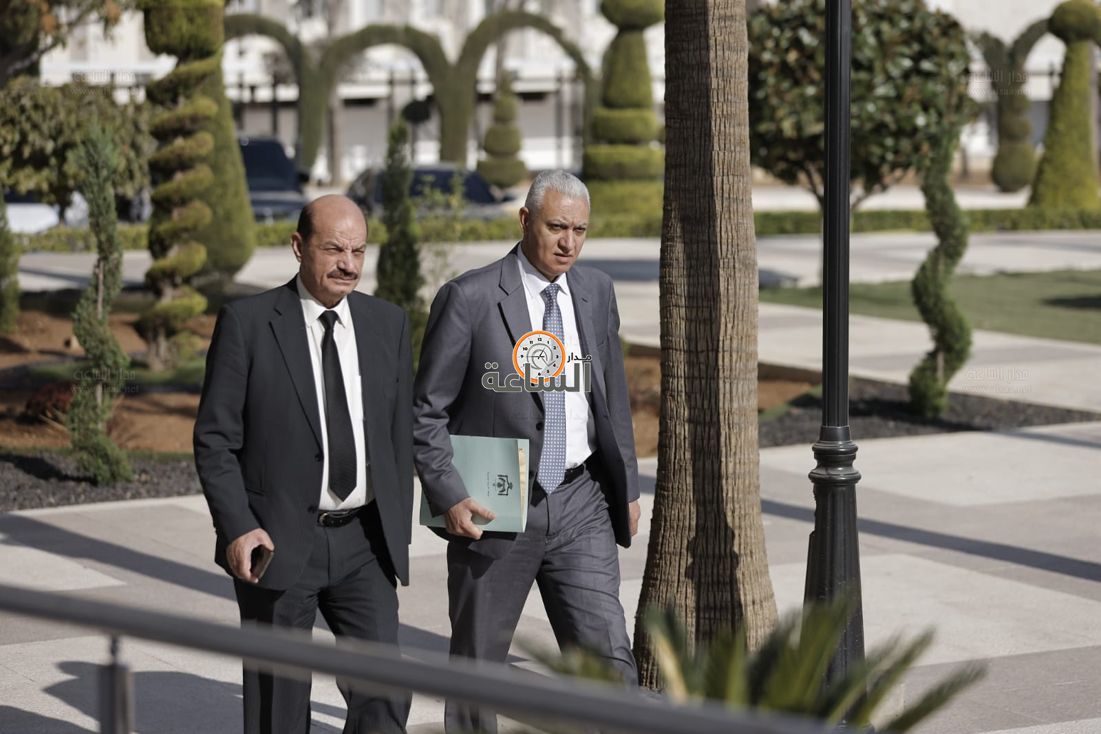 Madar Al-Saa Images 0.5182732546488209