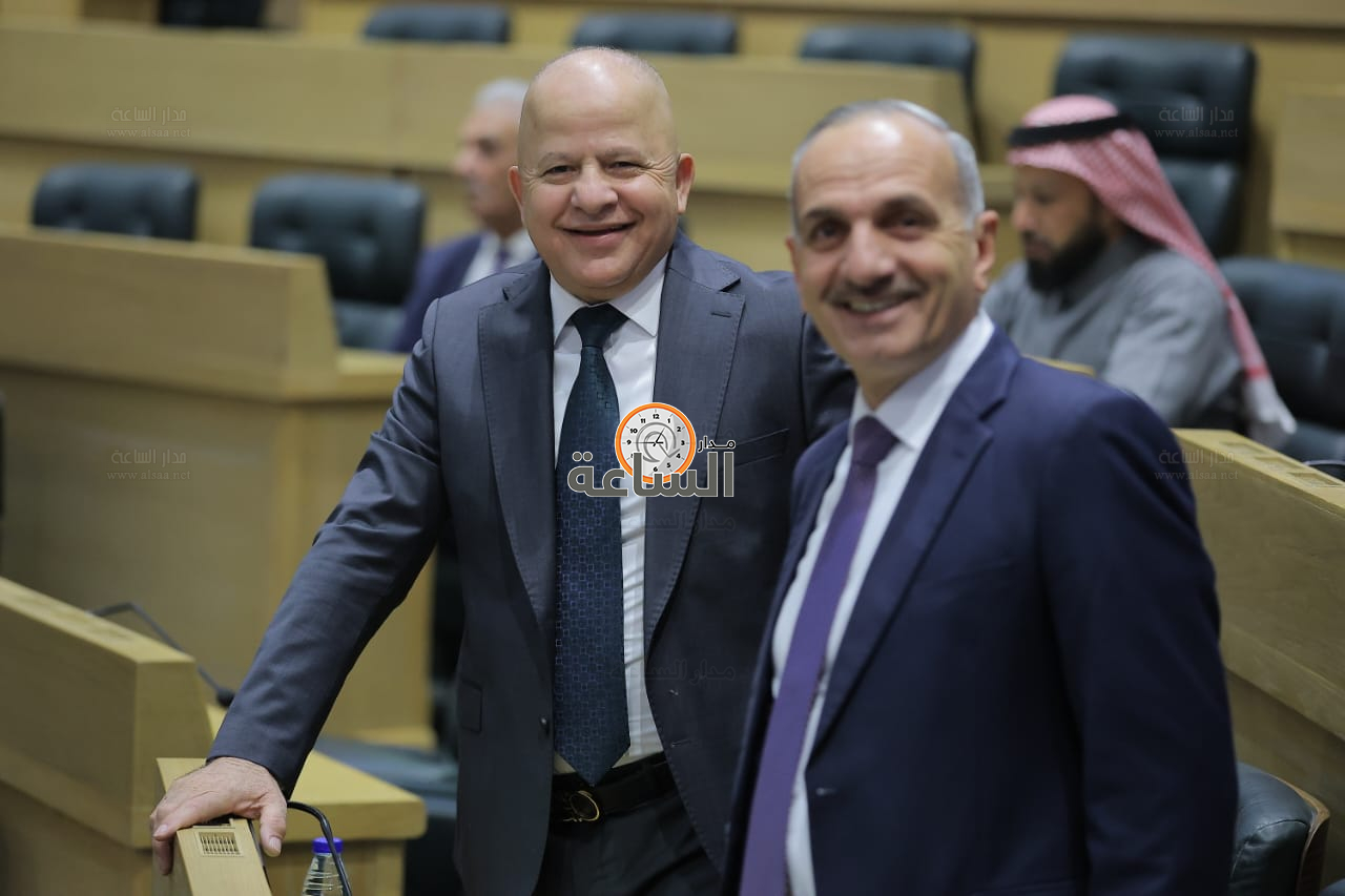 Madar Al-Saa Images 0.7505594389868586