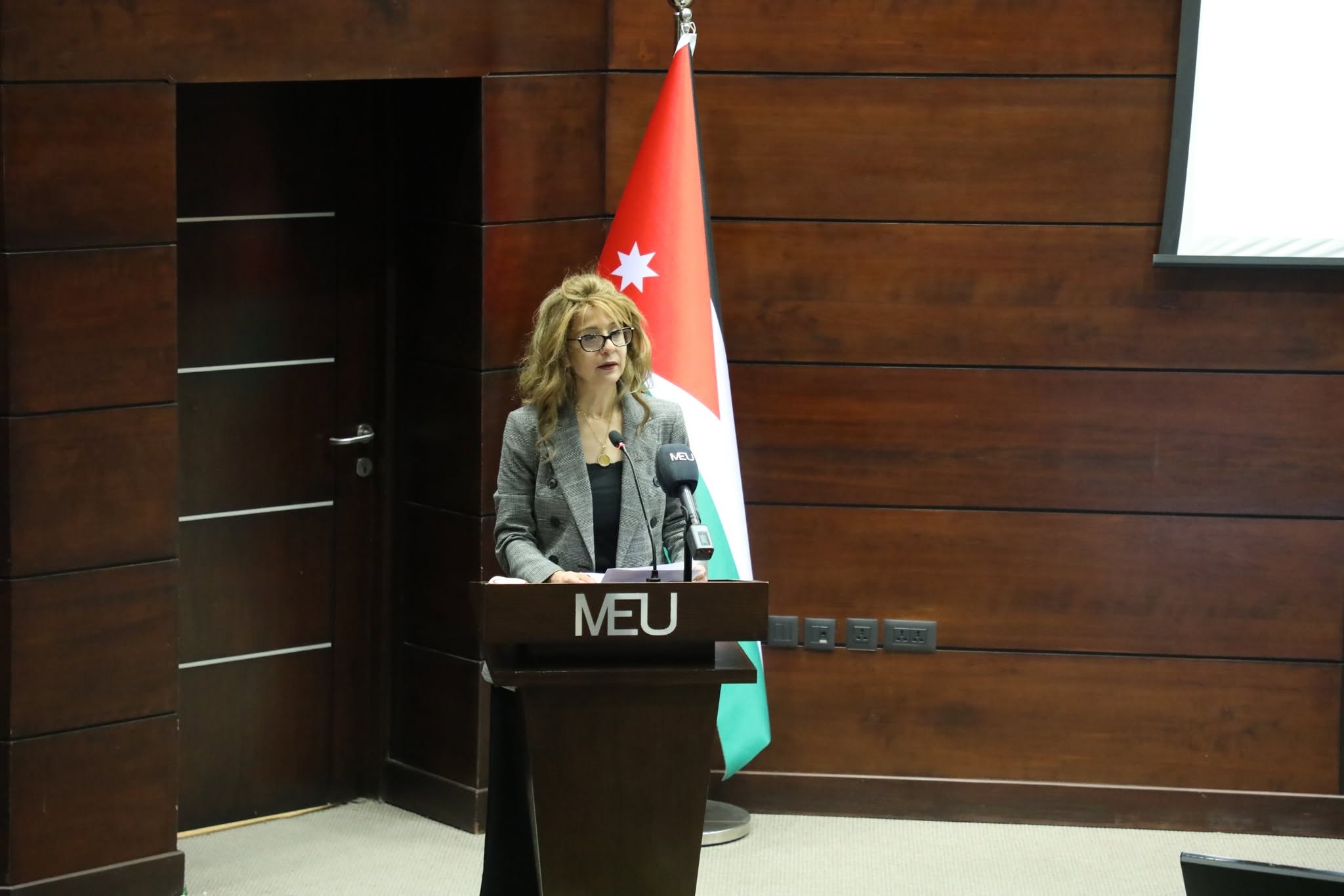 Madar Al-Saa Images 0.7703822258057056