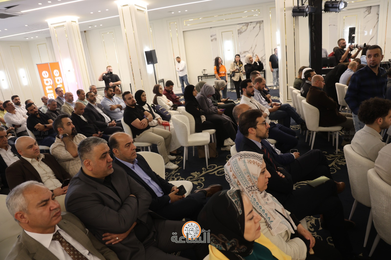 Madar Al-Saa Images 0.6825499712545844