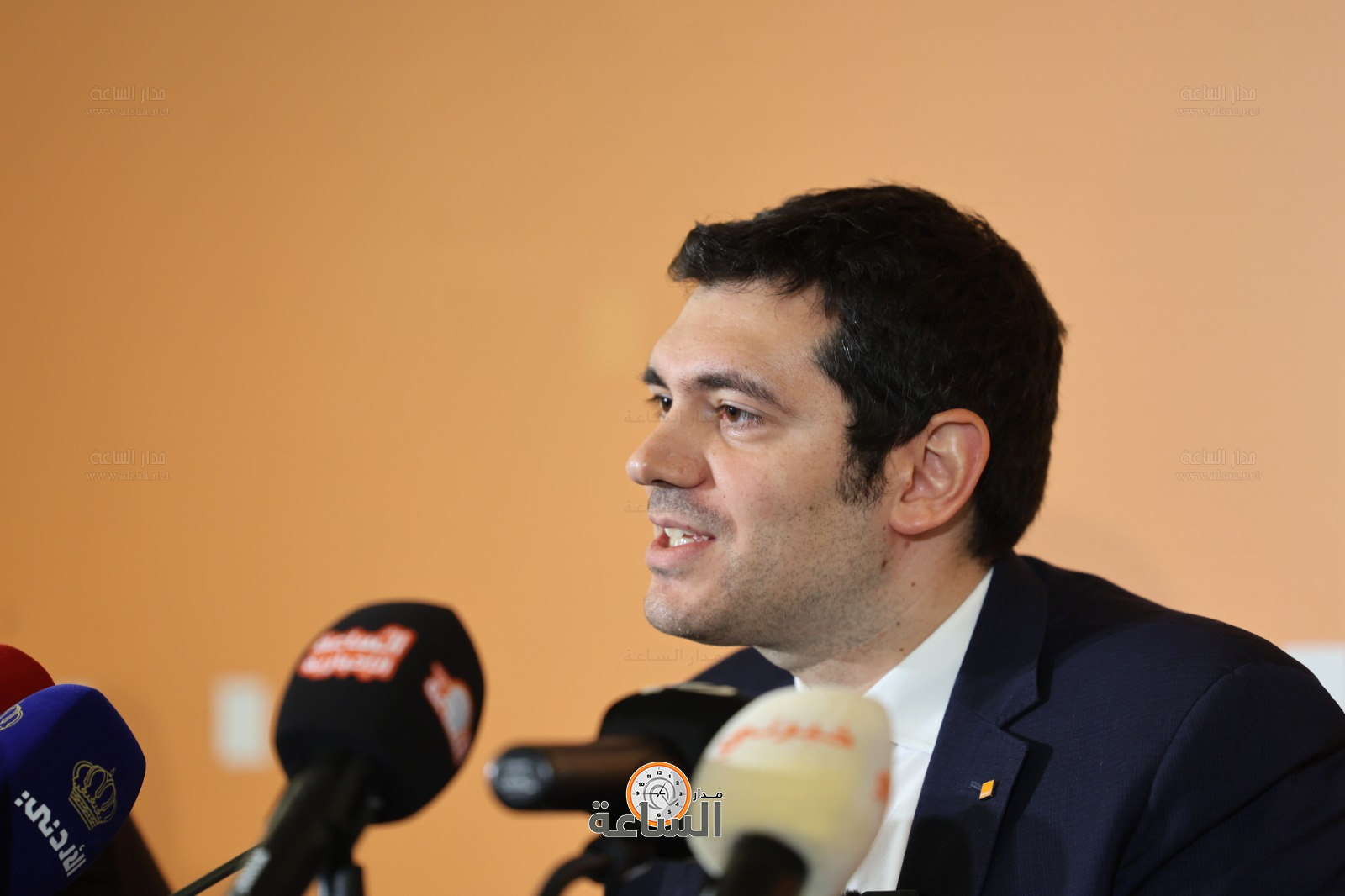 Madar Al-Saa Images 0.5685409855578307