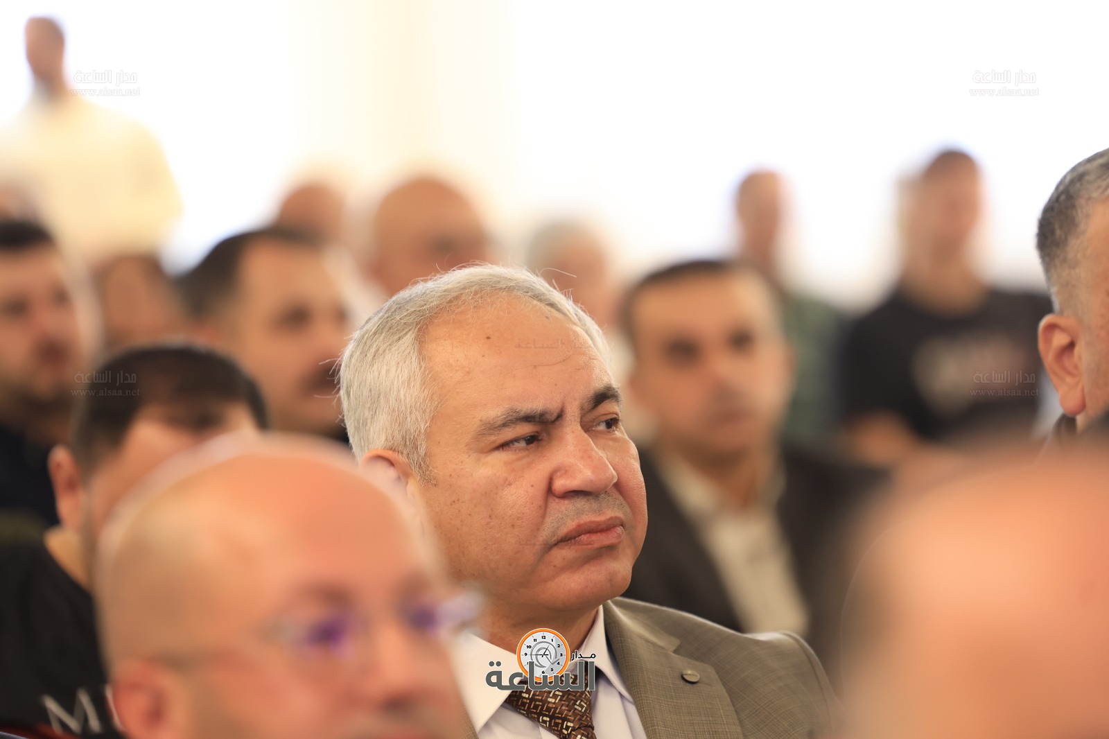 Madar Al-Saa Images 0.24625625502453796