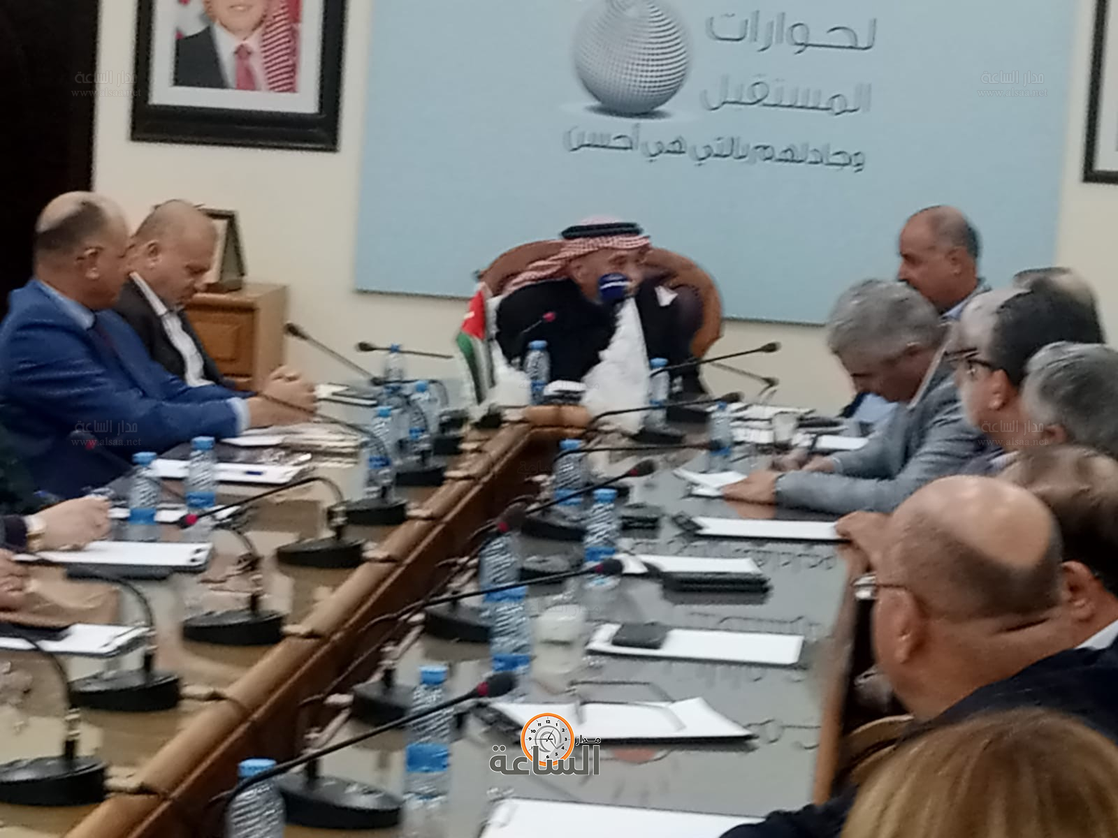 Madar Al-Saa Images 0.41686438322318786