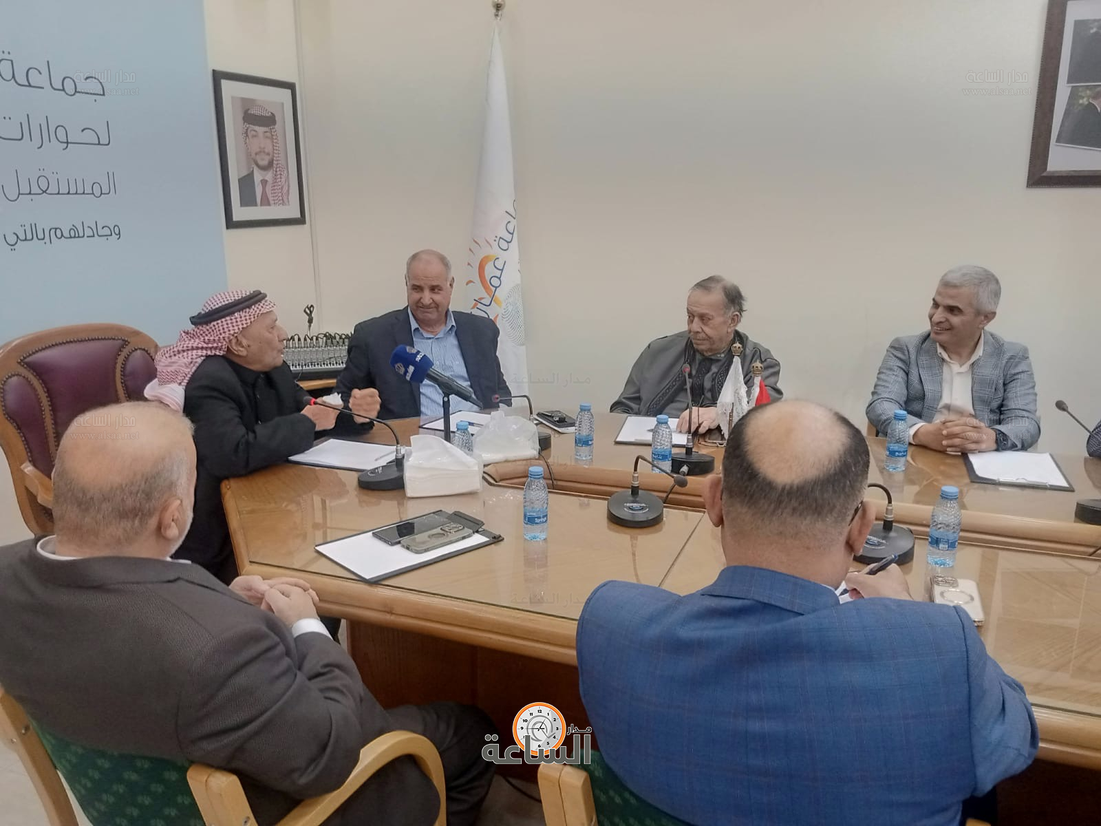 Madar Al-Saa Images 0.5727602828502748