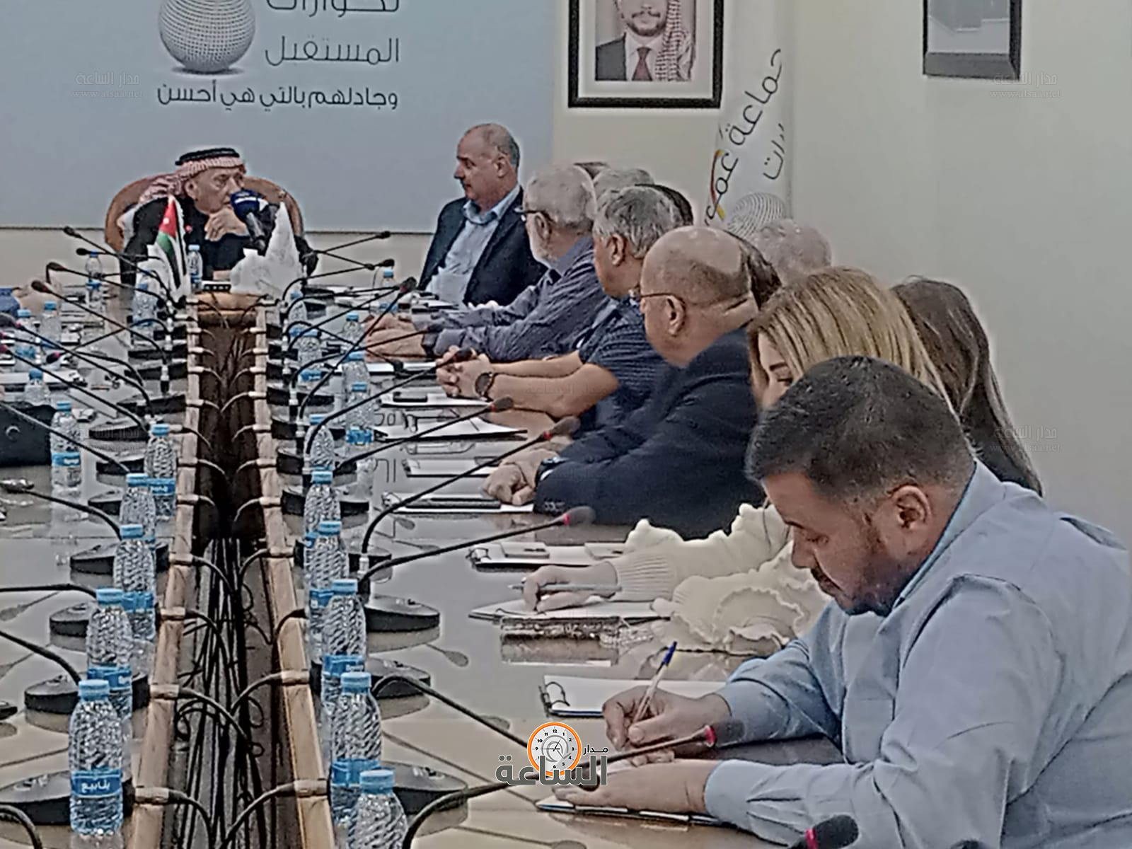 Madar Al-Saa Images 0.10370284001051133