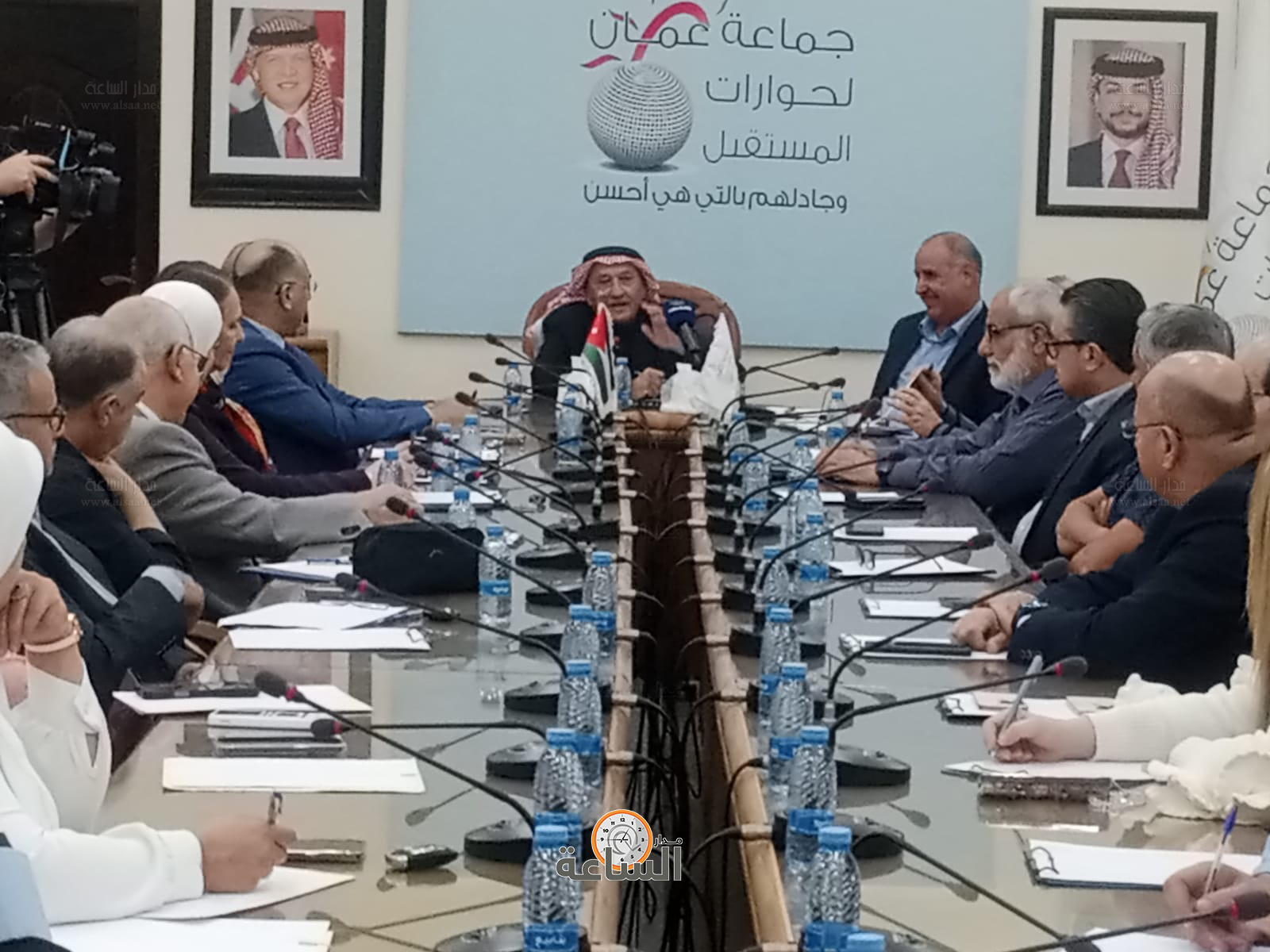 Madar Al-Saa Images 0.6777906381184061