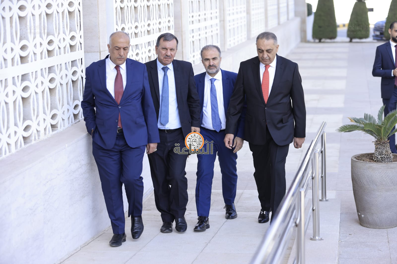 Madar Al-Saa Images 0.795836966786667