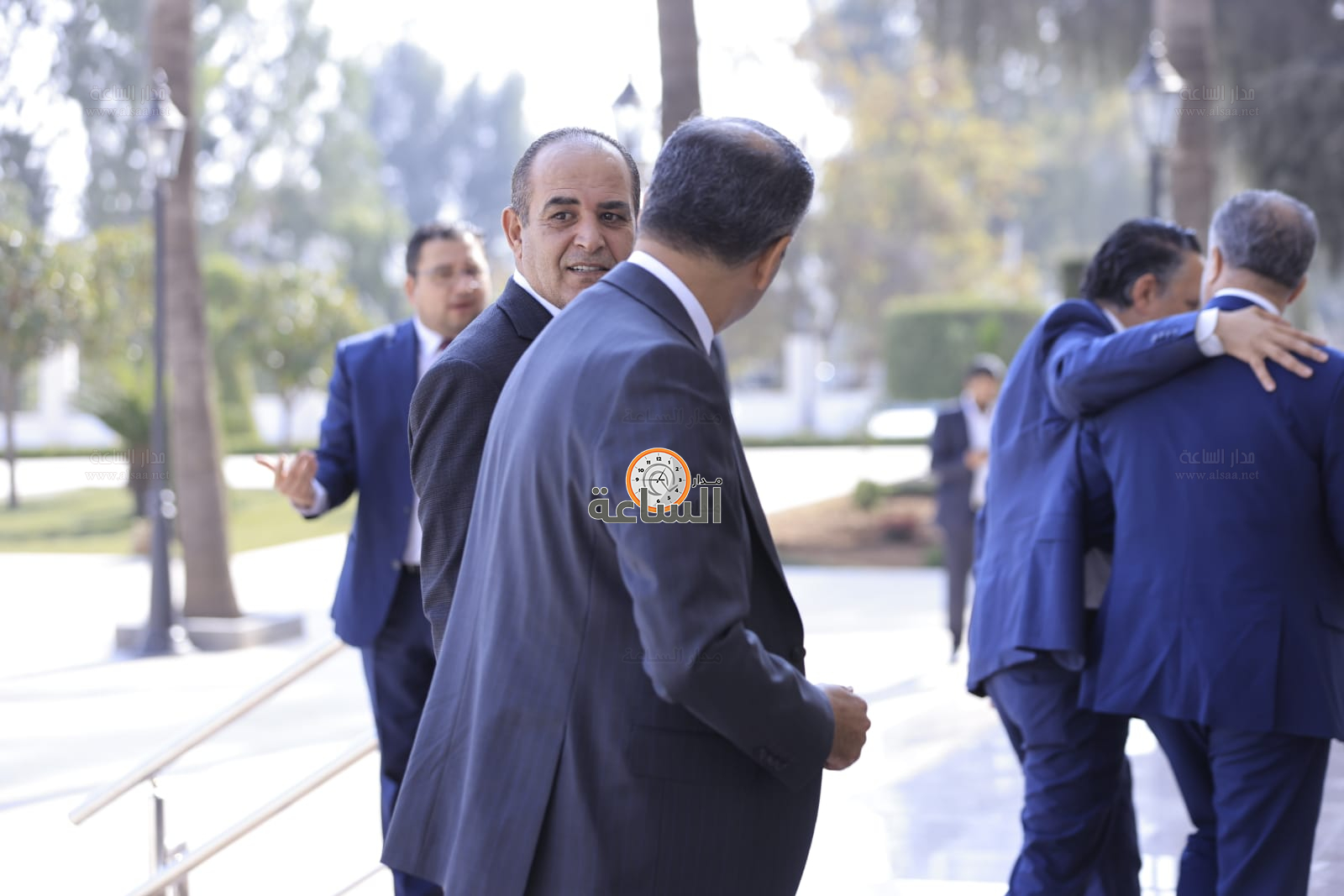 Madar Al-Saa Images 0.6270953509278588