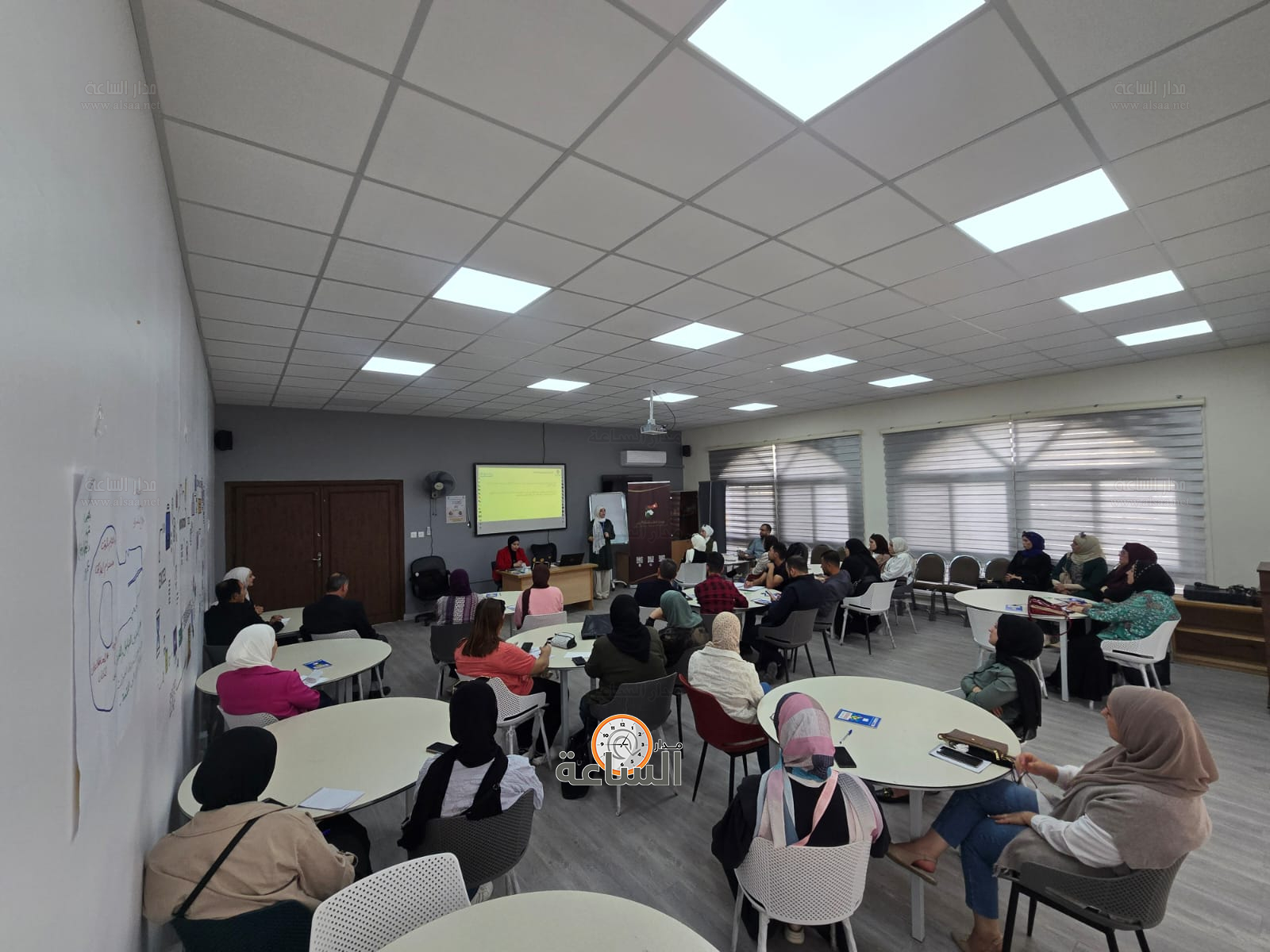 Madar Al-Saa Images 0.8676542867724835