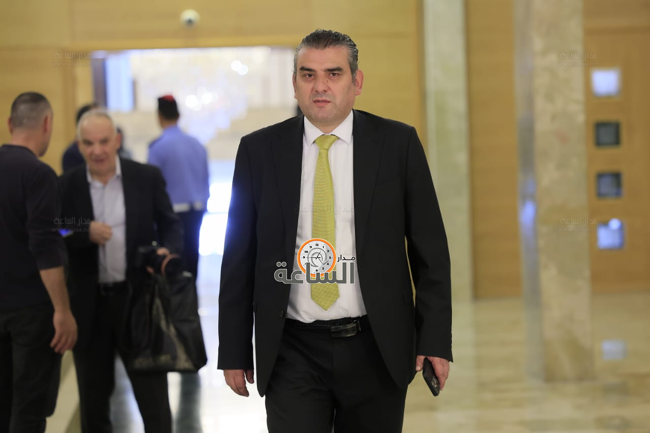 Madar Al-Saa Images 0.05747097573139581