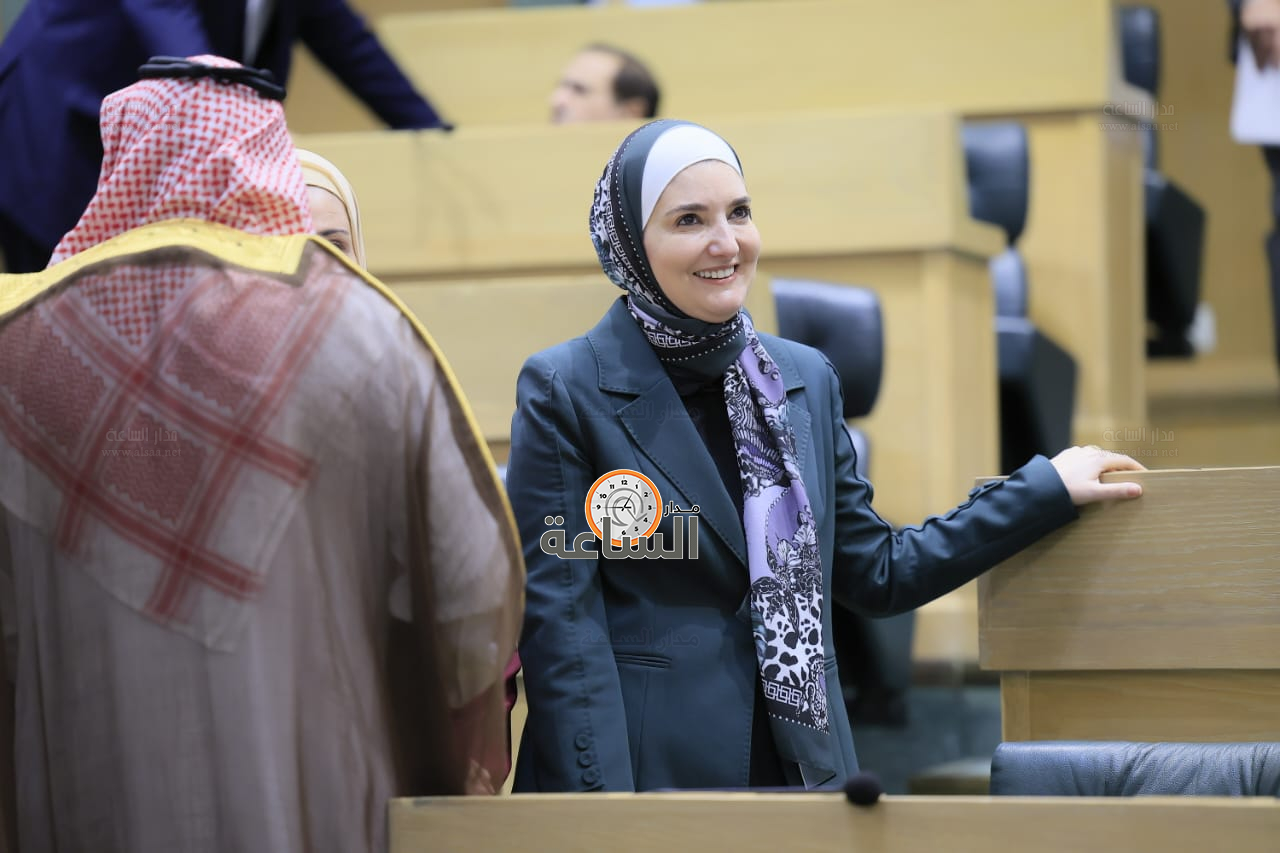 Madar Al-Saa Images 0.8767491949069444