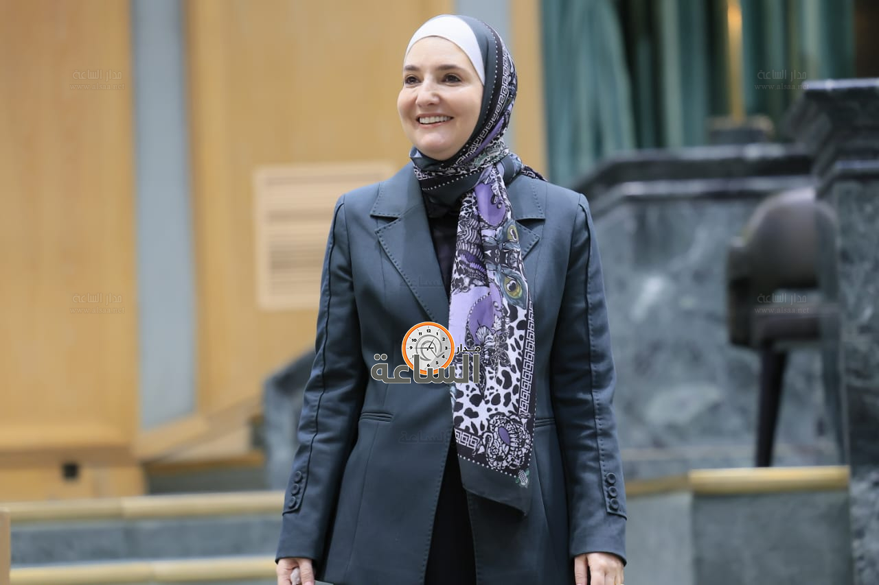 Madar Al-Saa Images 0.46993681669627485