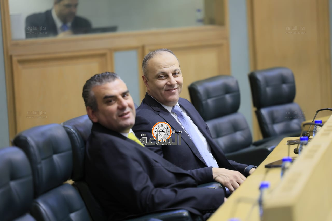 Madar Al-Saa Images 0.09515294892094517