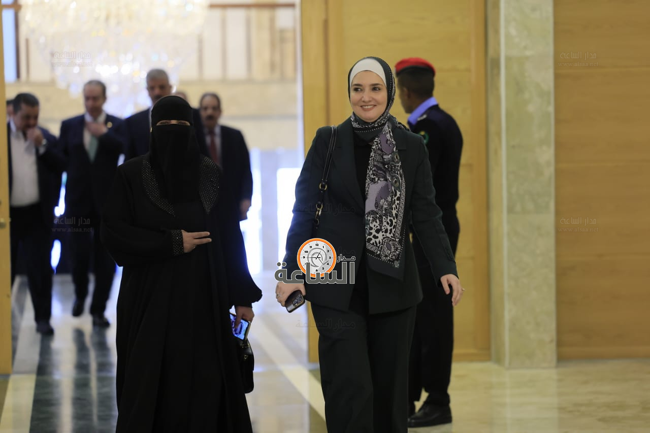 Madar Al-Saa Images 0.05728292337009355