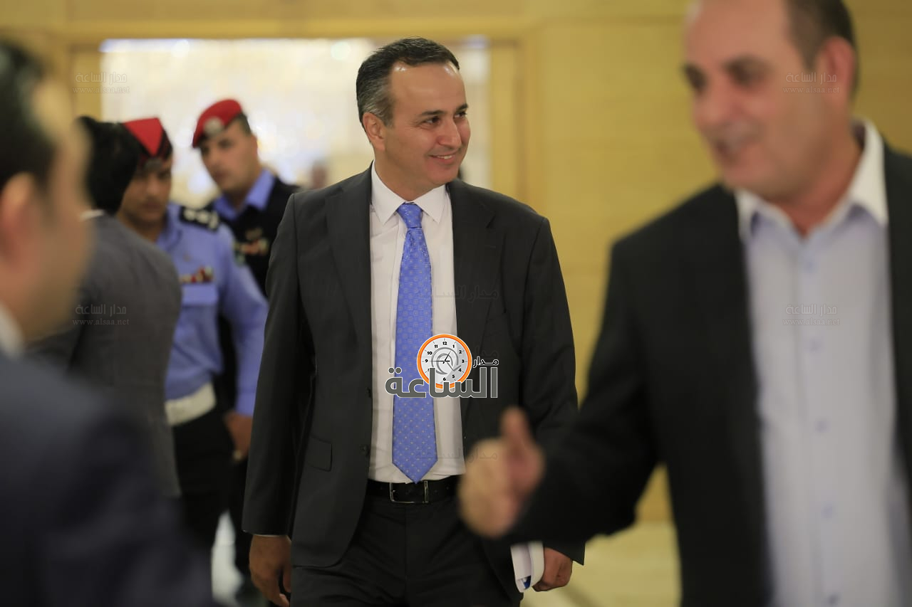 Madar Al-Saa Images 0.672292822938956