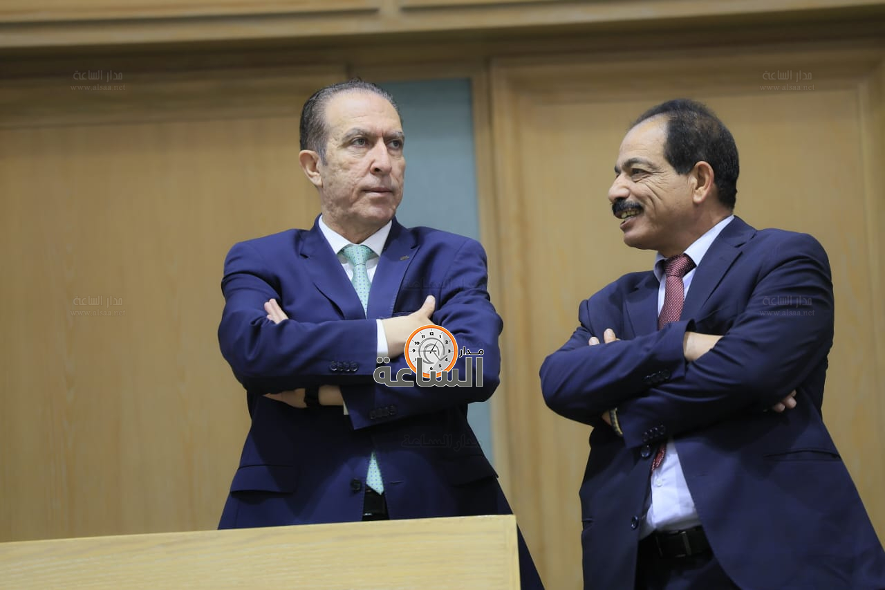 Madar Al-Saa Images 0.6542581456450262