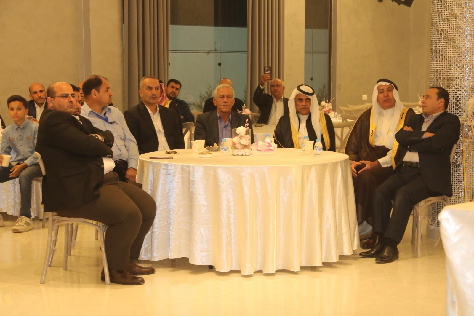 Madar Al-Saa Images 0.42555877391326624