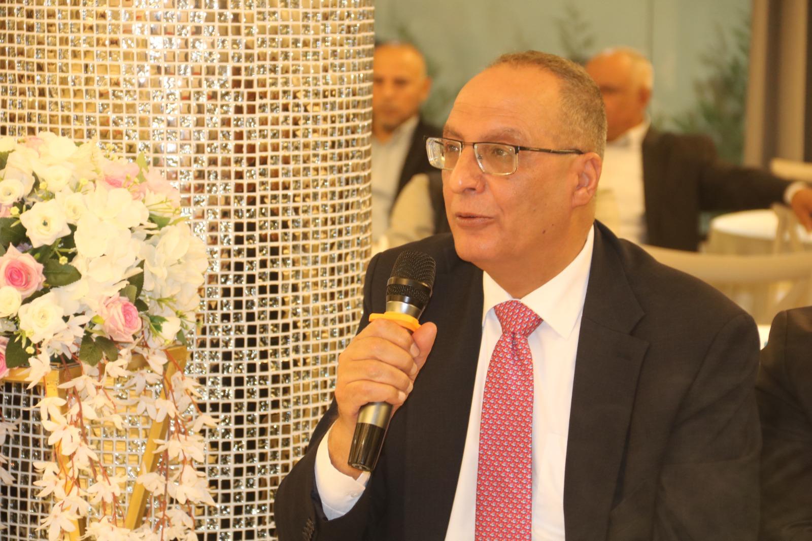 Madar Al-Saa Images 0.6997786579965118