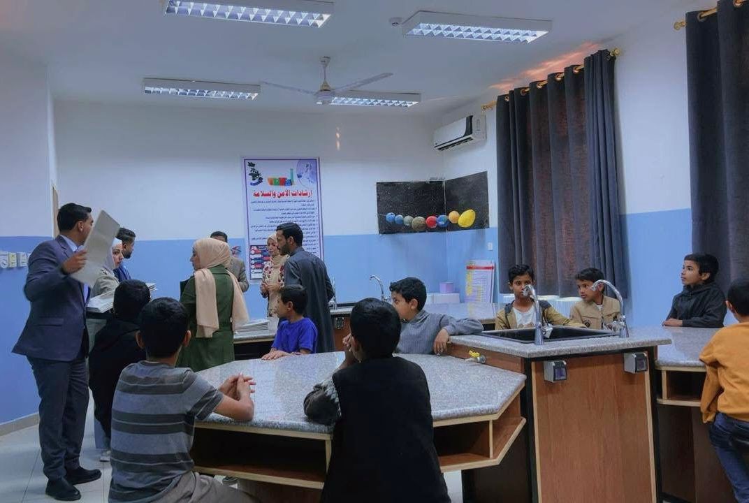 Madar Al-Saa Images 0.0030933517025357737