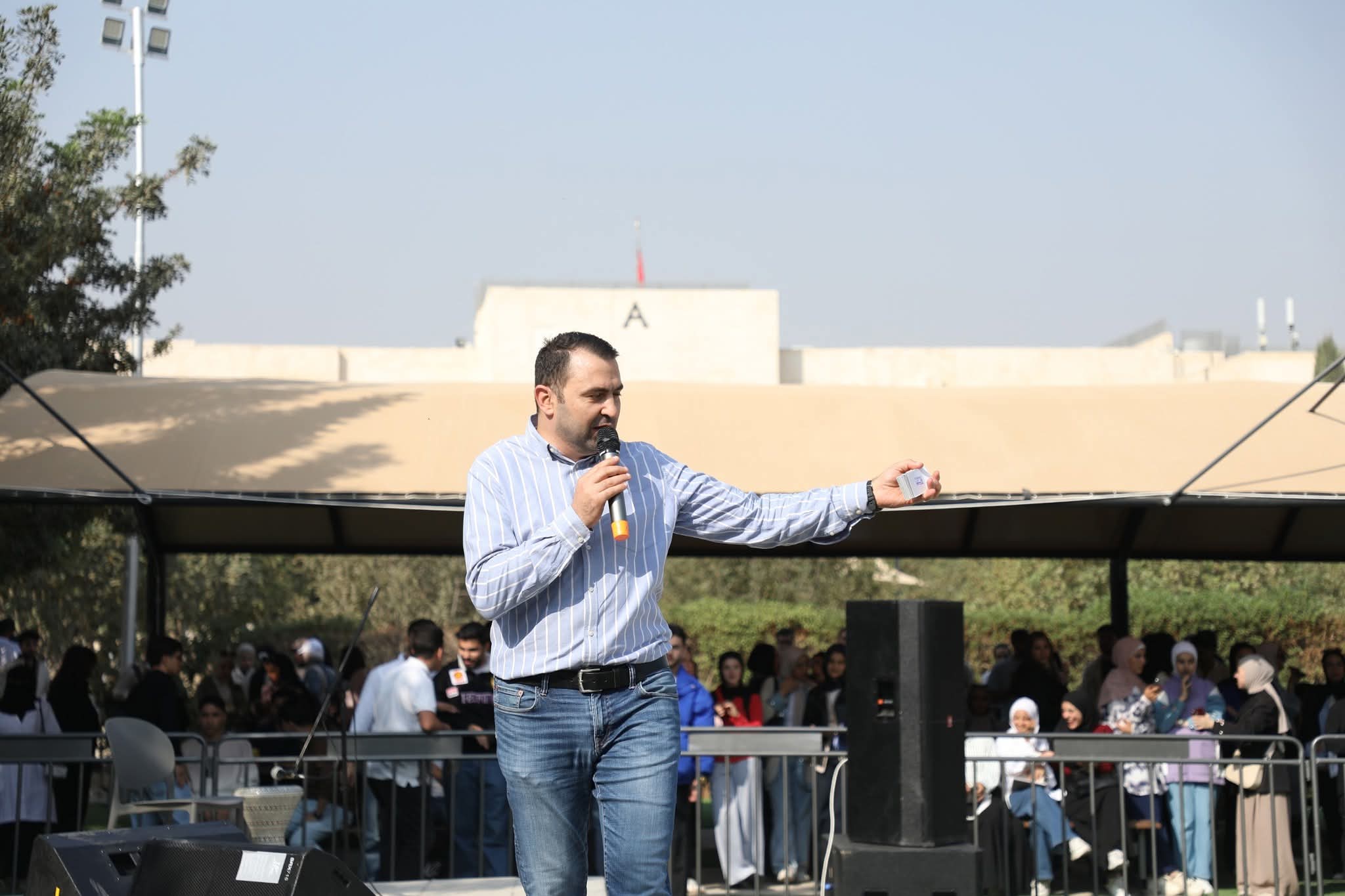 Madar Al-Saa Images 0.7841746037690623