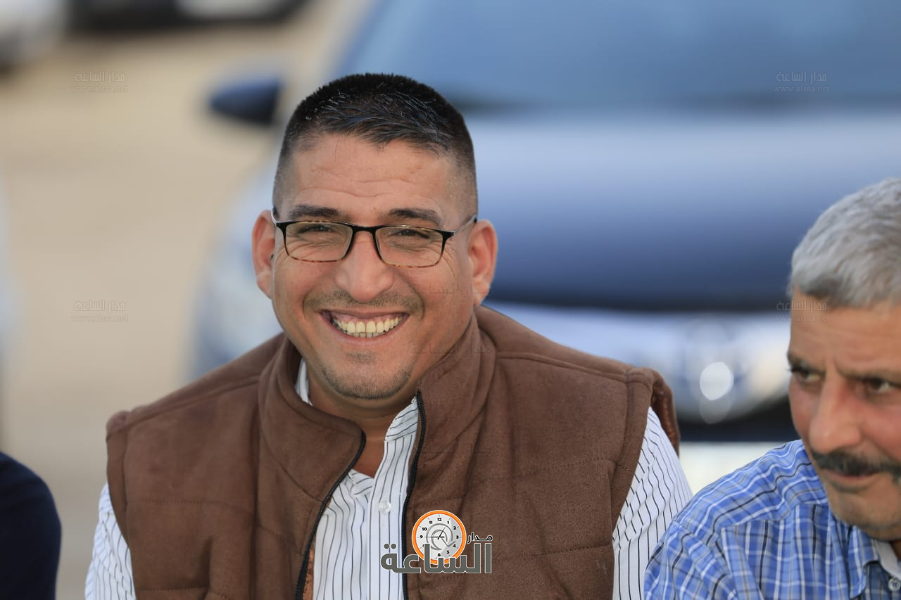 Madar Al-Saa Images 0.48601145807799684